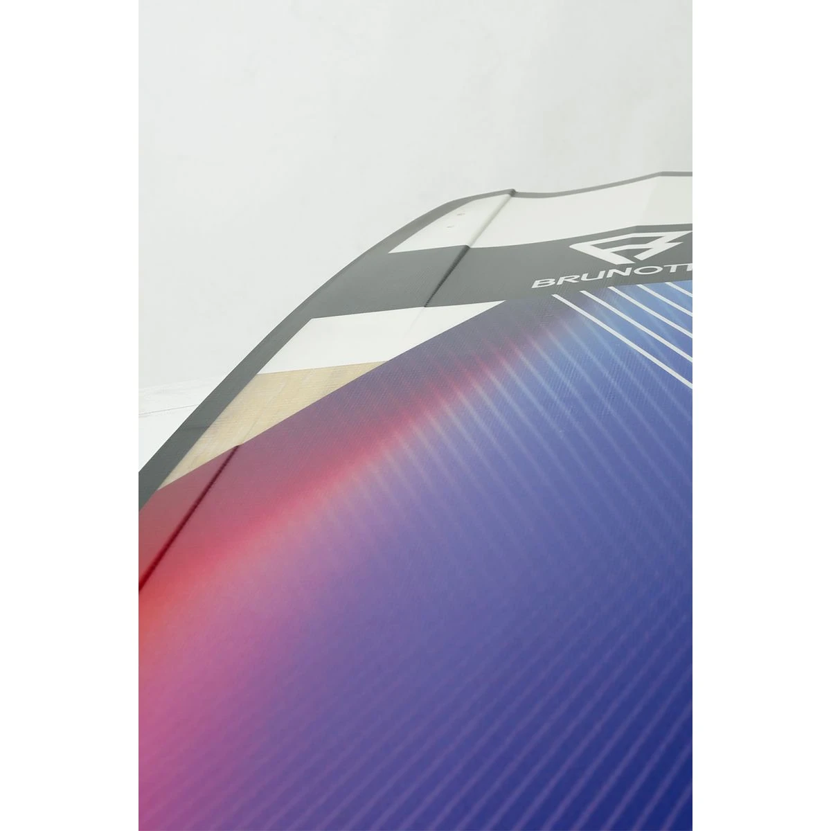 Brunotti Dimension Twintip Kiteboard M G10 Finner 7 Brunotti Dimension Twintip Kiteboard M G10 Finner - Billede 5