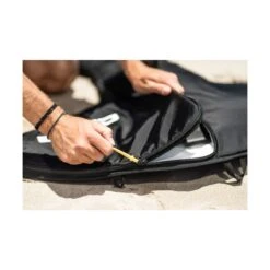 CORE Foil Wingsuit 80 - Foil Wing Taske -Brunottli Geschaft core kiteboarding kite foil bags jp5d6587 2000px 72dpi